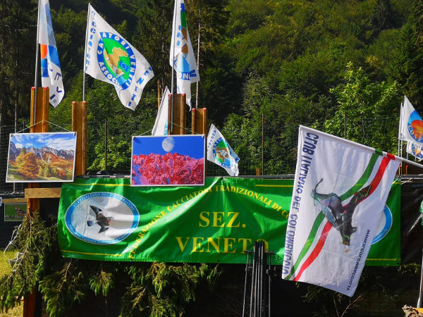 3 Festa del Cacciatore e della Montagna a Valli del Pasubio Club Colombaccio Sez Veneto